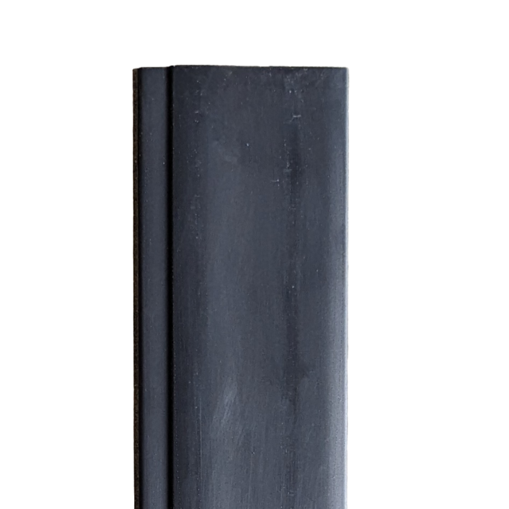 Black wall base boards Circular Partners